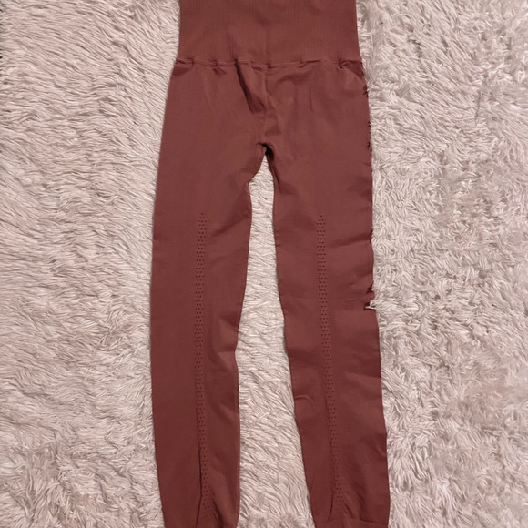 Free People Movement High-Rise Good Karma 7/8 Leggings - Picture 5 of 16